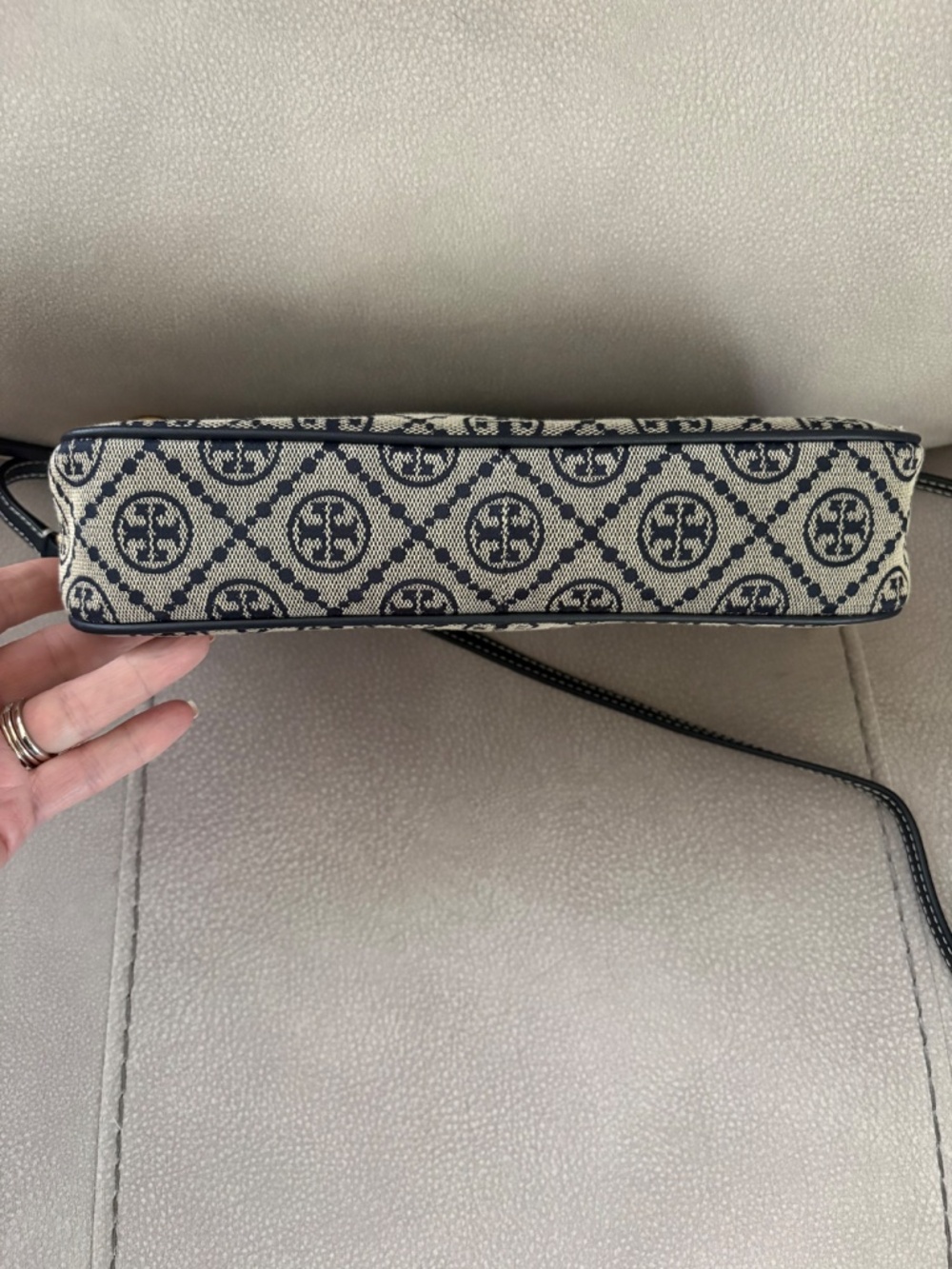 TORY BURCH NAVY MONOGRAM JACQUARD SHOULDER /CROSSBODY BAG - Picture 5 of 6